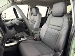 
										Nissan Frontier full									
