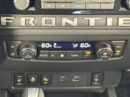 
										Nissan Frontier full									