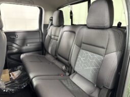 
										Nissan Frontier full									