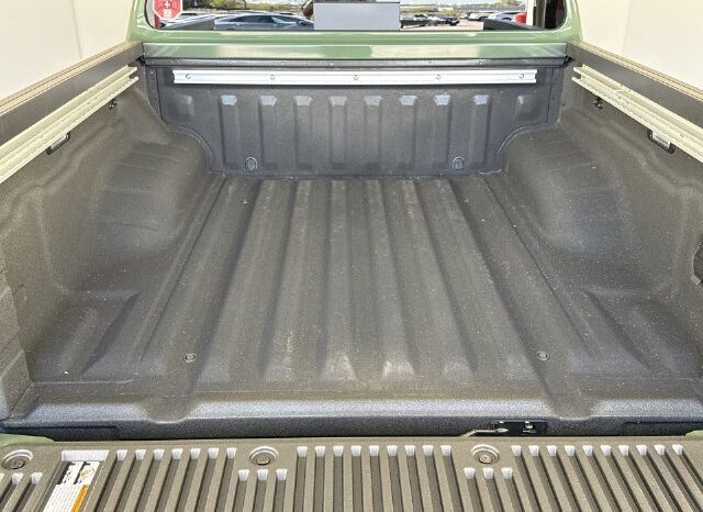 
								Nissan Frontier full									