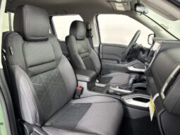 
										Nissan Frontier full									