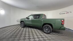 
										Nissan Frontier full									