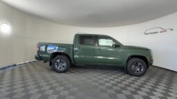 
										Nissan Frontier full									