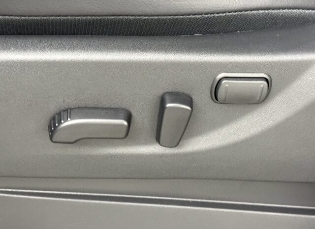 
								Nissan Frontier full									