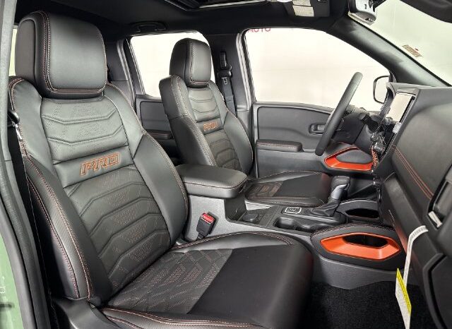 
								Nissan Frontier full									