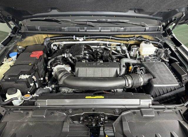
								Nissan Frontier full									