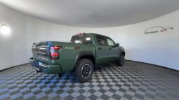 
										Nissan Frontier full									