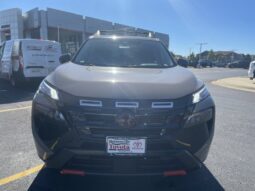 
										Nissan Rogue full									