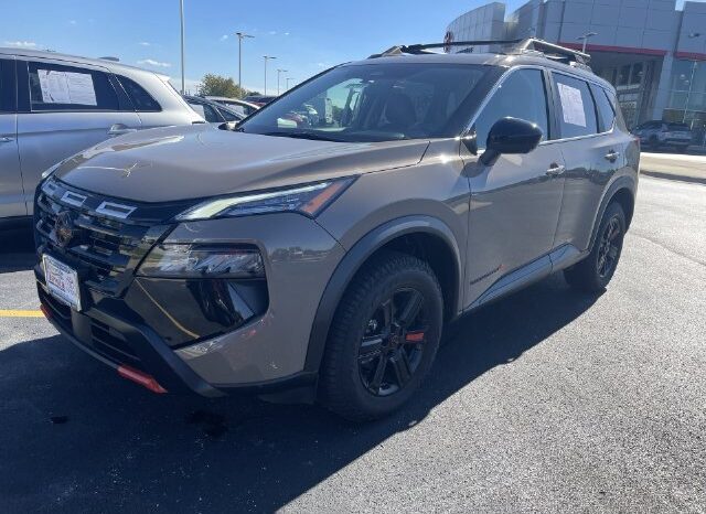 
								Nissan Rogue full									