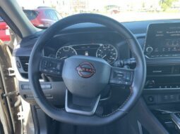 
										Nissan Rogue full									