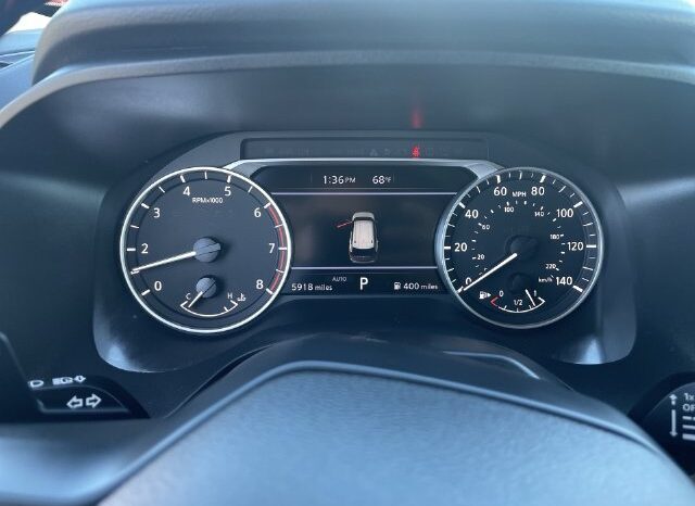 
								Nissan Rogue full									