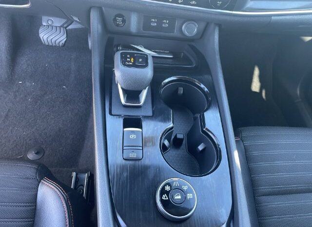 
								Nissan Rogue full									
