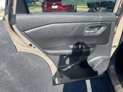 
										Nissan Rogue full									