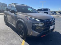 
										Nissan Rogue full									