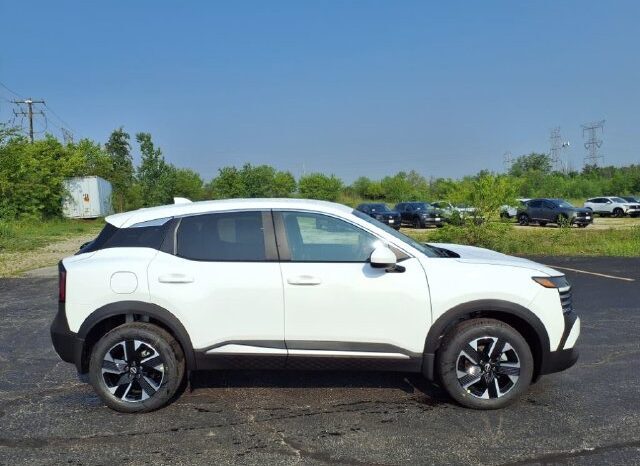 
								Nissan Kicks full									