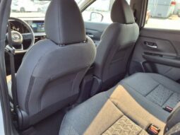 
										Nissan Kicks full									