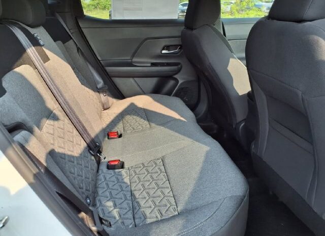 
								Nissan Kicks full									