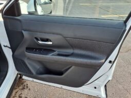 
										Nissan Kicks full									