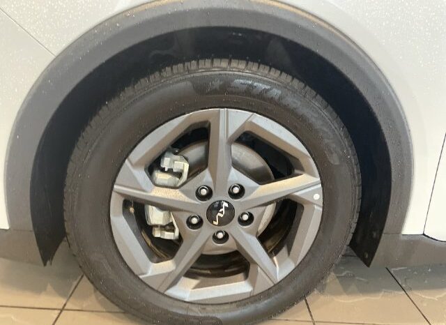 
								Kia K4 full									