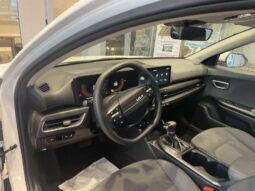 
										Kia K4 full									