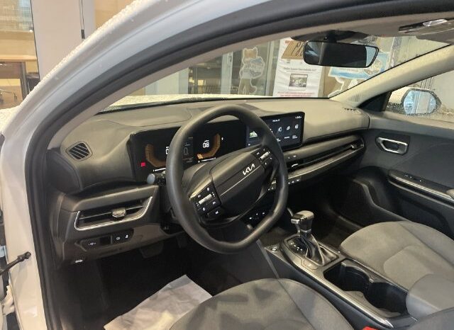 
								Kia K4 full									