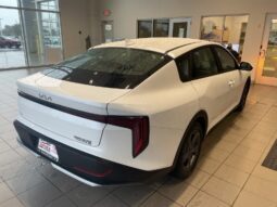 
										Kia K4 full									
