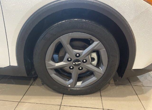 
								Kia K4 full									