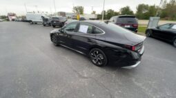 
										Hyundai Sonata full									