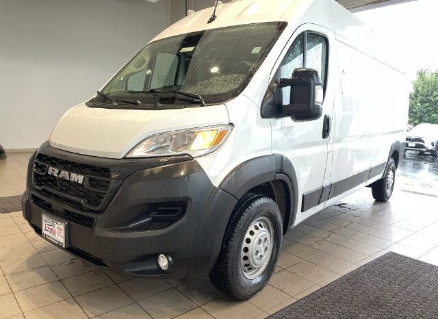 
								Ram ProMaster 2500 full									