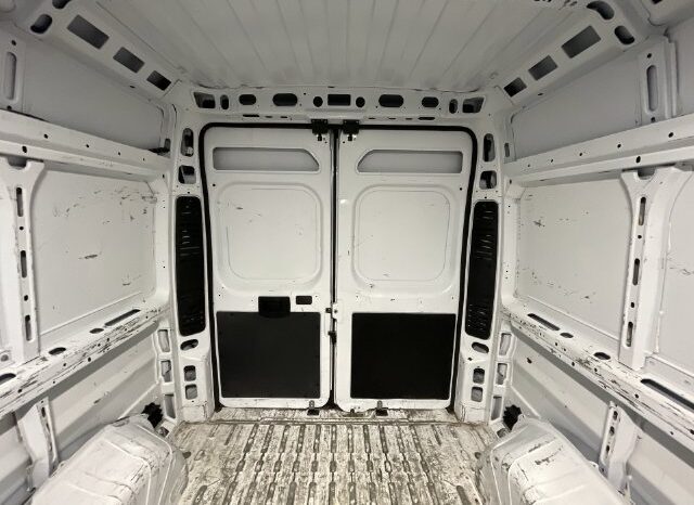 
								Ram ProMaster 2500 full									