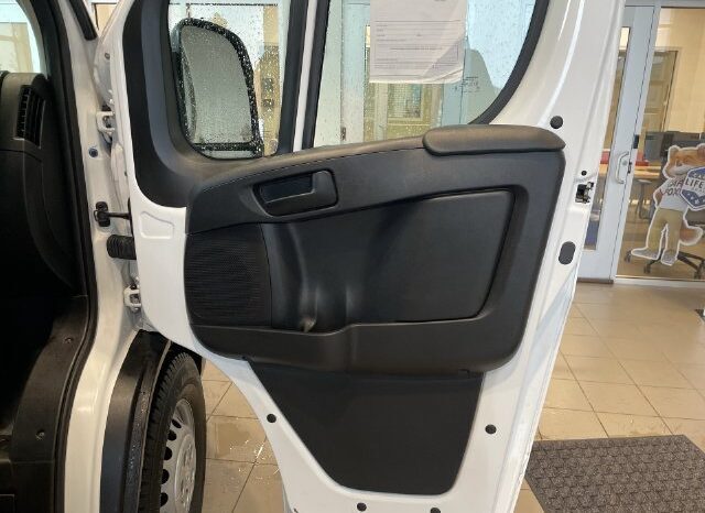 
								Ram ProMaster 2500 full									