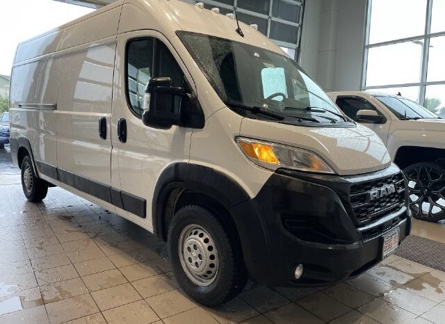
								Ram ProMaster 2500 full									