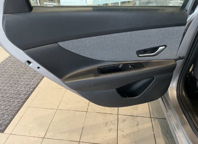 
								Hyundai Elantra full									