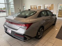 
										Hyundai Elantra full									