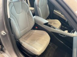 
										Hyundai Elantra full									