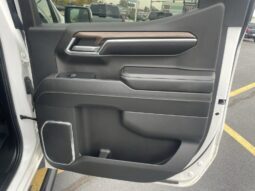 
										Chevrolet Silverado 1500 full									