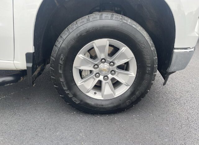 
								Chevrolet Silverado 1500 full									