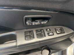 
										Mitsubishi Outlander Sport full									