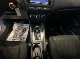 
										Mitsubishi Outlander Sport full									