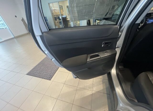 
								Mitsubishi Outlander Sport full									