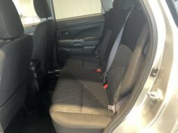 
										Mitsubishi Outlander Sport full									
