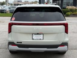 
										Kia Carnival Hybrid full									