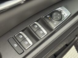 
										Kia Carnival full									