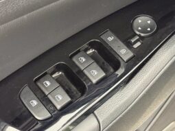 
										Kia Sportage full									