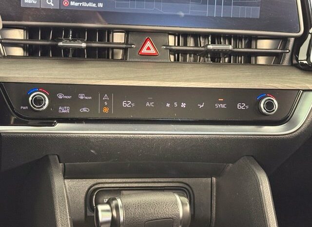 
								Kia Sportage full									