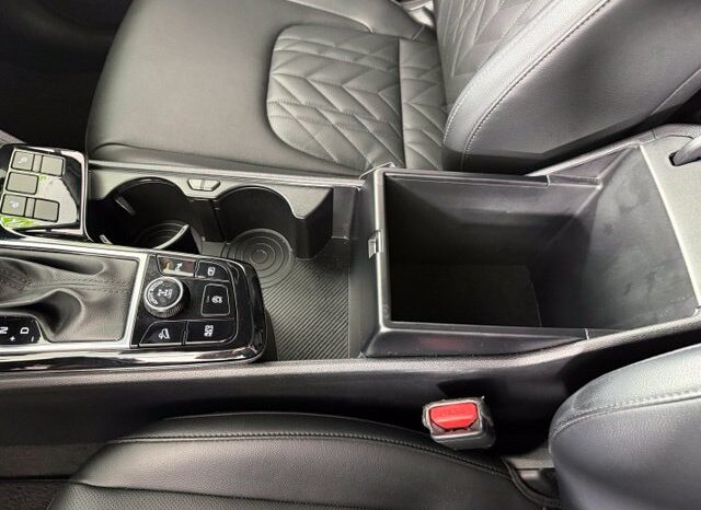 
								Kia Sportage full									
