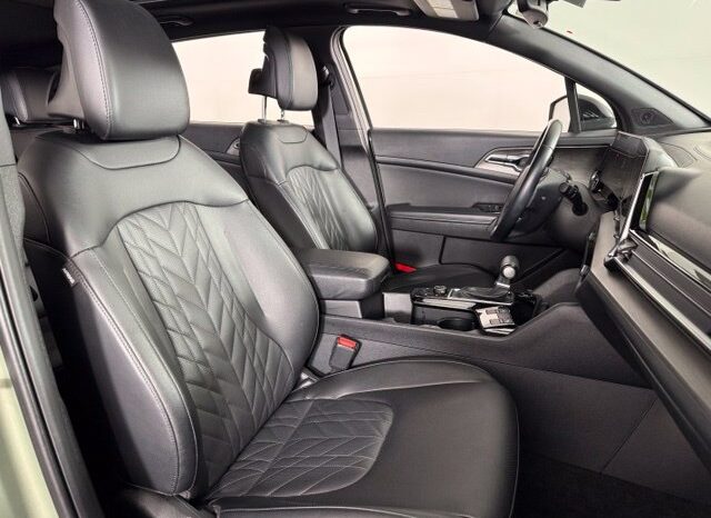 
								Kia Sportage full									