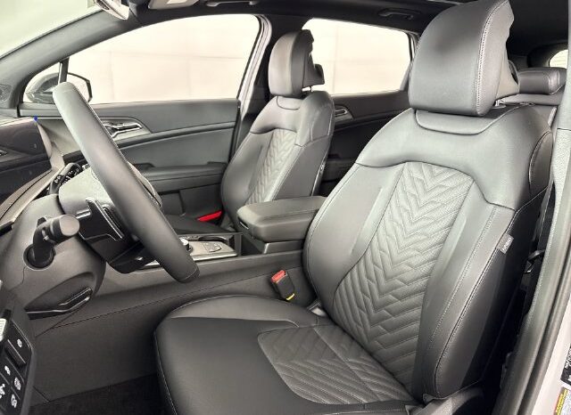 
								Kia Sportage Hybrid full									