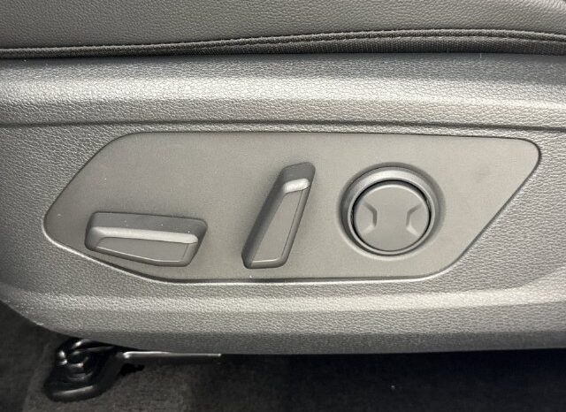 
								Kia Sportage full									