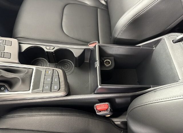 
								Kia Sportage full									